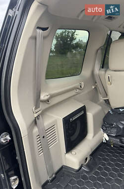 Внедорожник / Кроссовер Mitsubishi Pajero 2007 в 