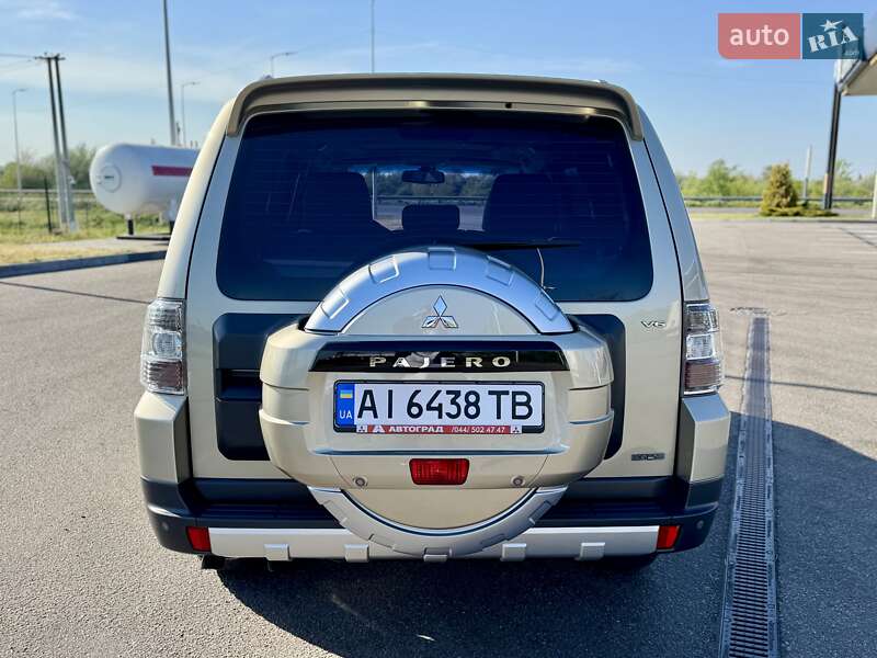Позашляховик / Кросовер Mitsubishi Pajero 2008 в Дніпрі