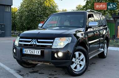 Позашляховик / Кросовер Mitsubishi Pajero 2007 в 