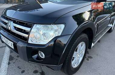 Позашляховик / Кросовер Mitsubishi Pajero 2007 в 