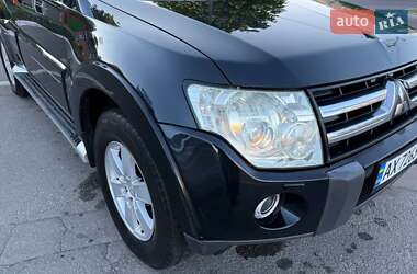 Позашляховик / Кросовер Mitsubishi Pajero 2007 в 