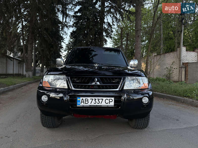 Внедорожник / Кроссовер Mitsubishi Pajero 2004 в Виннице