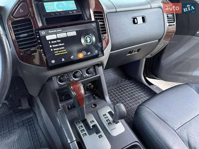 Внедорожник / Кроссовер Mitsubishi Pajero 2004 в Виннице