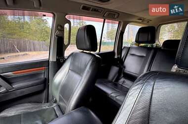 Позашляховик / Кросовер Mitsubishi Pajero 2007 в 