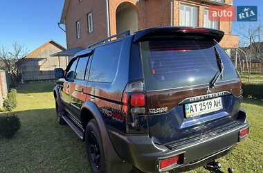 Внедорожник / Кроссовер Mitsubishi Pajero 2005 в 
