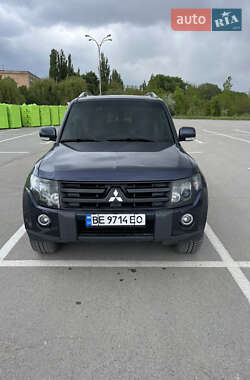 Внедорожник / Кроссовер Mitsubishi Pajero 2008 в Каменец-Подольском