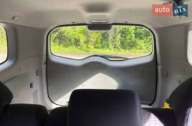 Внедорожник / Кроссовер Mitsubishi Pajero 2013 в 
