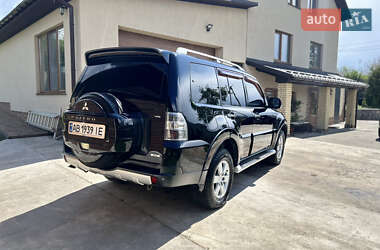 Позашляховик / Кросовер Mitsubishi Pajero 2008 в 