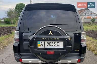 Внедорожник / Кроссовер Mitsubishi Pajero 2008 в 