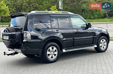 Внедорожник / Кроссовер Mitsubishi Pajero 2007 в 