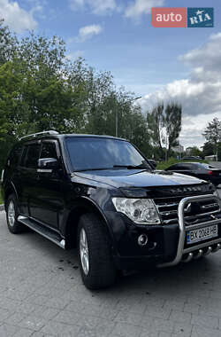 Внедорожник / Кроссовер Mitsubishi Pajero 2007 в 
