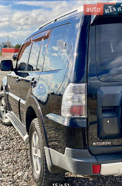 Внедорожник / Кроссовер Mitsubishi Pajero 2007 в 