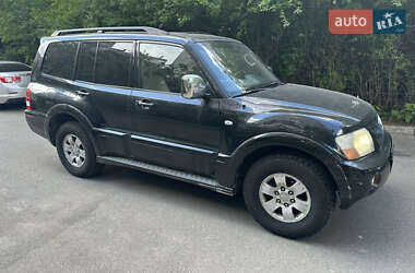 Внедорожник / Кроссовер Mitsubishi Pajero 2006 в Киеве
