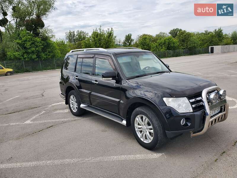Позашляховик / Кросовер Mitsubishi Pajero 2008 в Чернівцях фото 13 Позашляховик / Кросовер Mitsubishi Pajero 2008 в Чернівцях