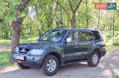 Внедорожник / Кроссовер Mitsubishi Pajero 2007 в 