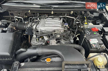 Внедорожник / Кроссовер Mitsubishi Pajero 2008 в 