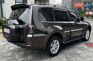 Внедорожник / Кроссовер Mitsubishi Pajero 2019 в 