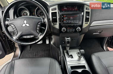 Внедорожник / Кроссовер Mitsubishi Pajero 2019 в 