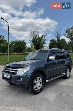 Mitsubishi Pajero 2008
