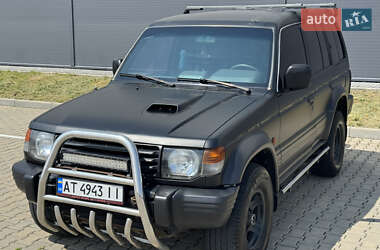Внедорожник / Кроссовер Mitsubishi Pajero 1991 в 