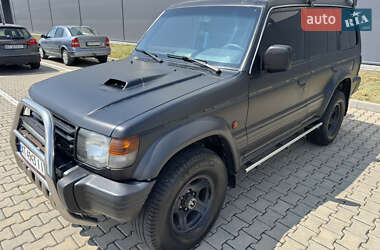 Внедорожник / Кроссовер Mitsubishi Pajero 1991 в 