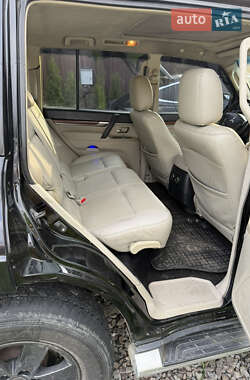 Внедорожник / Кроссовер Mitsubishi Pajero 2008 в Броварах