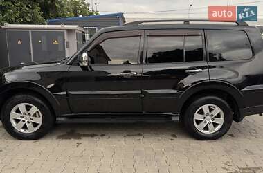 Внедорожник / Кроссовер Mitsubishi Pajero 2008 в 