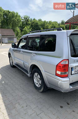 Внедорожник / Кроссовер Mitsubishi Pajero 2007 в 