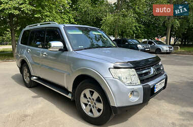 Позашляховик / Кросовер Mitsubishi Pajero 2007 в Харкові