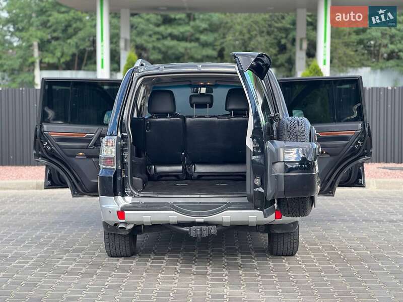 Позашляховик / Кросовер Mitsubishi Pajero 2007 в Одесі