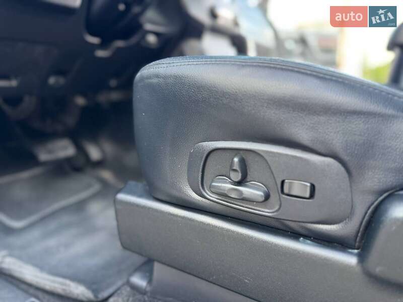 Позашляховик / Кросовер Mitsubishi Pajero 2007 в Одесі