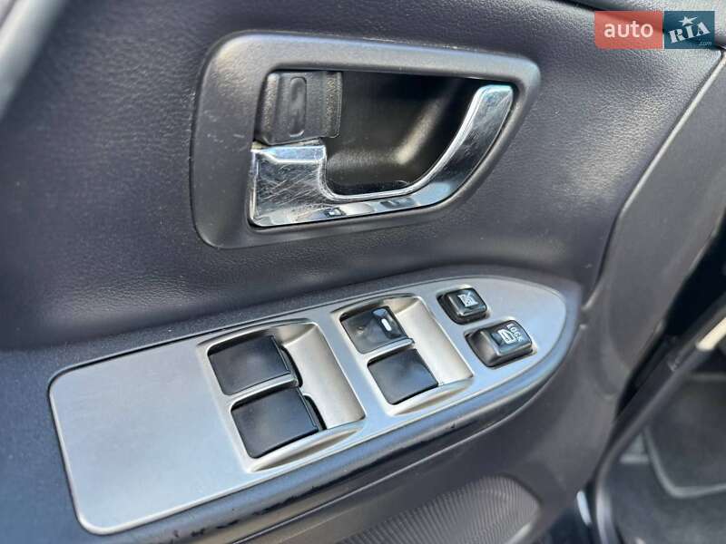 Позашляховик / Кросовер Mitsubishi Pajero 2007 в Одесі