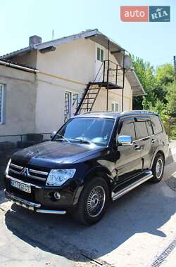 Mitsubishi Pajero 2008