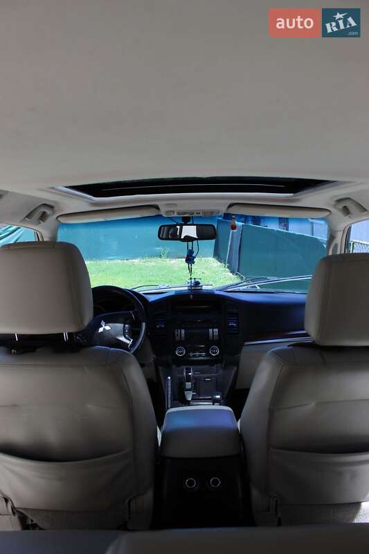 Внедорожник / Кроссовер Mitsubishi Pajero 2008 в Ивано-Франковске