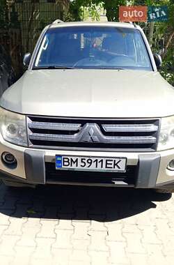Внедорожник / Кроссовер Mitsubishi Pajero 2007 в 