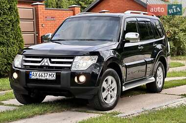 Внедорожник / Кроссовер Mitsubishi Pajero 2008 в Харькове