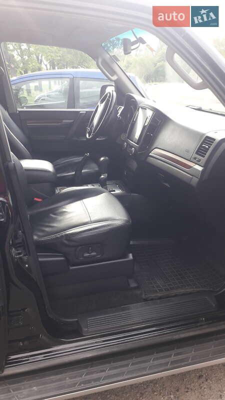 Позашляховик / Кросовер Mitsubishi Pajero 2007 в Запоріжжі