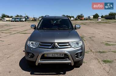 Позашляховик / Кросовер Mitsubishi Pajero 2013 в Кропивницькому