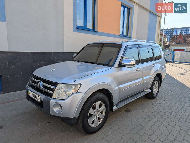 Mitsubishi Pajero 2008