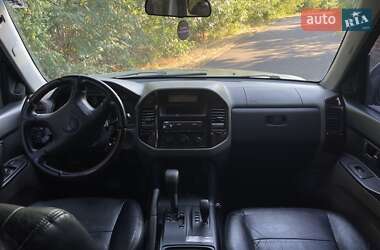 Внедорожник / Кроссовер Mitsubishi Pajero 2001 в 