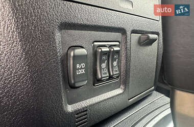Внедорожник / Кроссовер Mitsubishi Pajero 2007 в 