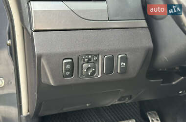 Внедорожник / Кроссовер Mitsubishi Pajero 2007 в 
