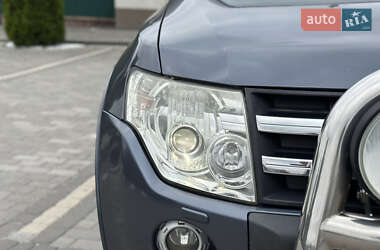 Внедорожник / Кроссовер Mitsubishi Pajero 2007 в 