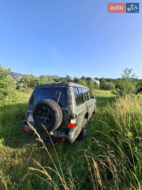 Позашляховик / Кросовер Mitsubishi Pajero 1997 в Сваляві фото 5 Позашляховик / Кросовер Mitsubishi Pajero 1997 в Сваляві