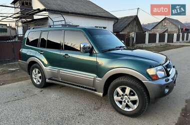 Позашляховик / Кросовер Mitsubishi Pajero 2006 в 