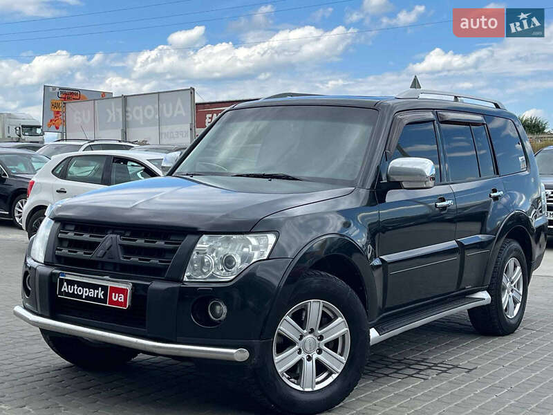 Mitsubishi Pajero 2009