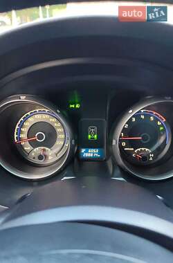 Внедорожник / Кроссовер Mitsubishi Pajero 2010 в 