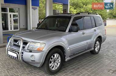 Позашляховик / Кросовер Mitsubishi Pajero 2004 в Миколаєві