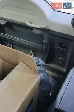 Позашляховик / Кросовер Mitsubishi Pajero 2008 в 