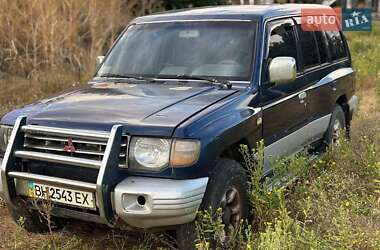 Внедорожник / Кроссовер Mitsubishi Pajero 1998 в 